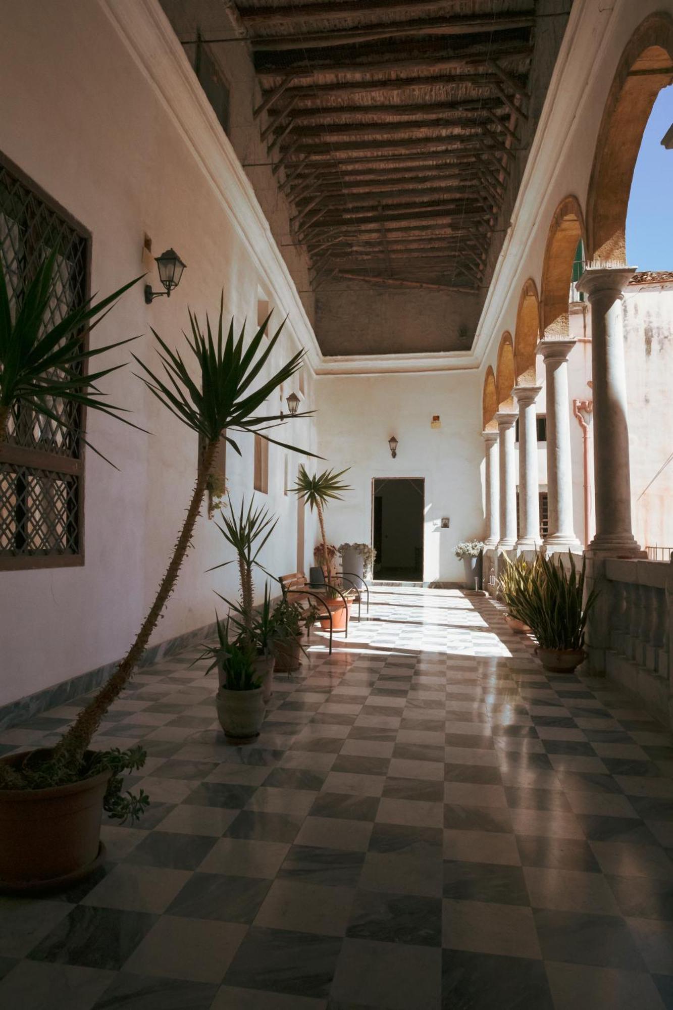 B&B Palazzo Corvino 팔레르모 외부 사진